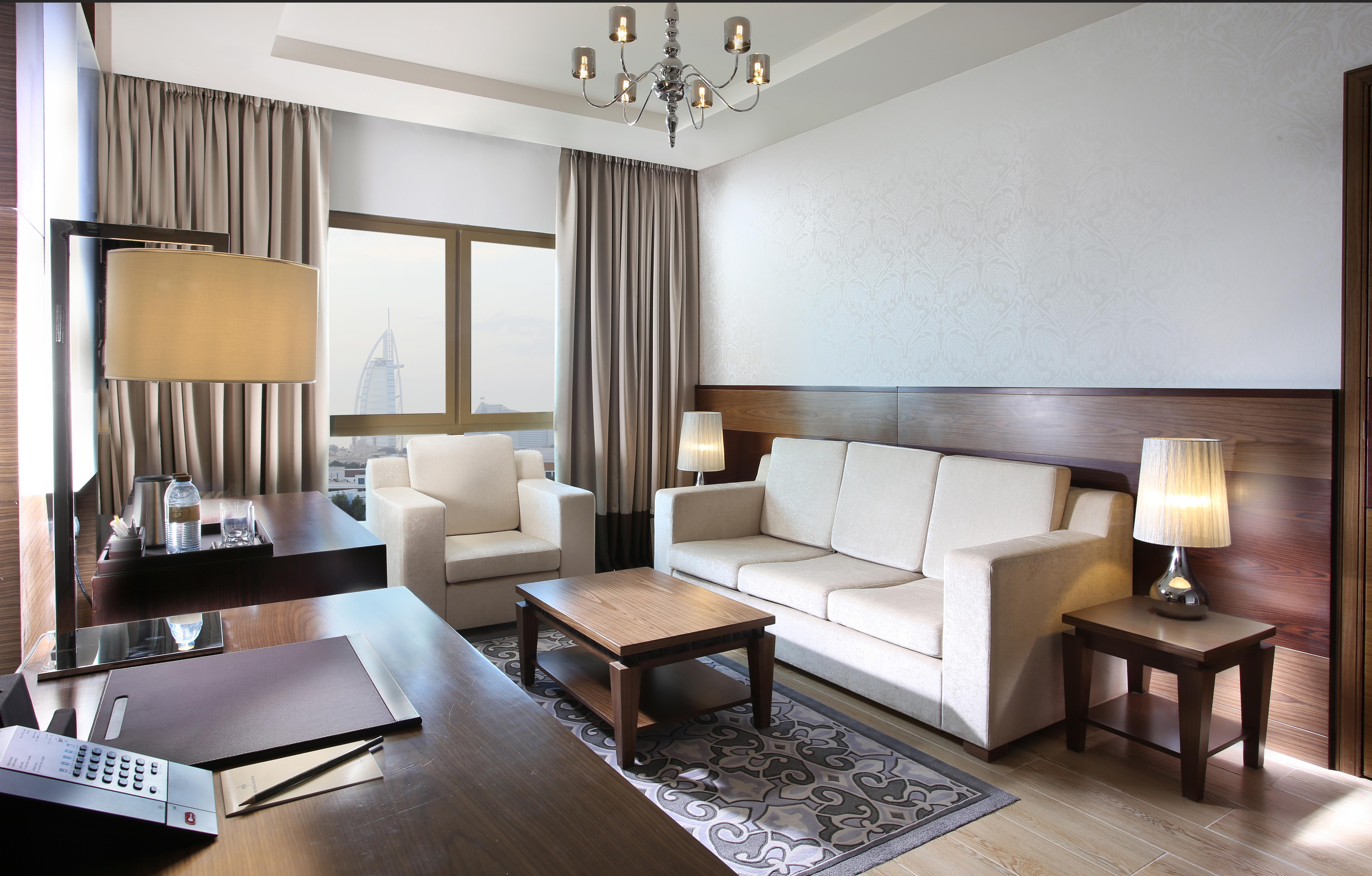 Metropolitan Hotel Dubai Esterno foto
