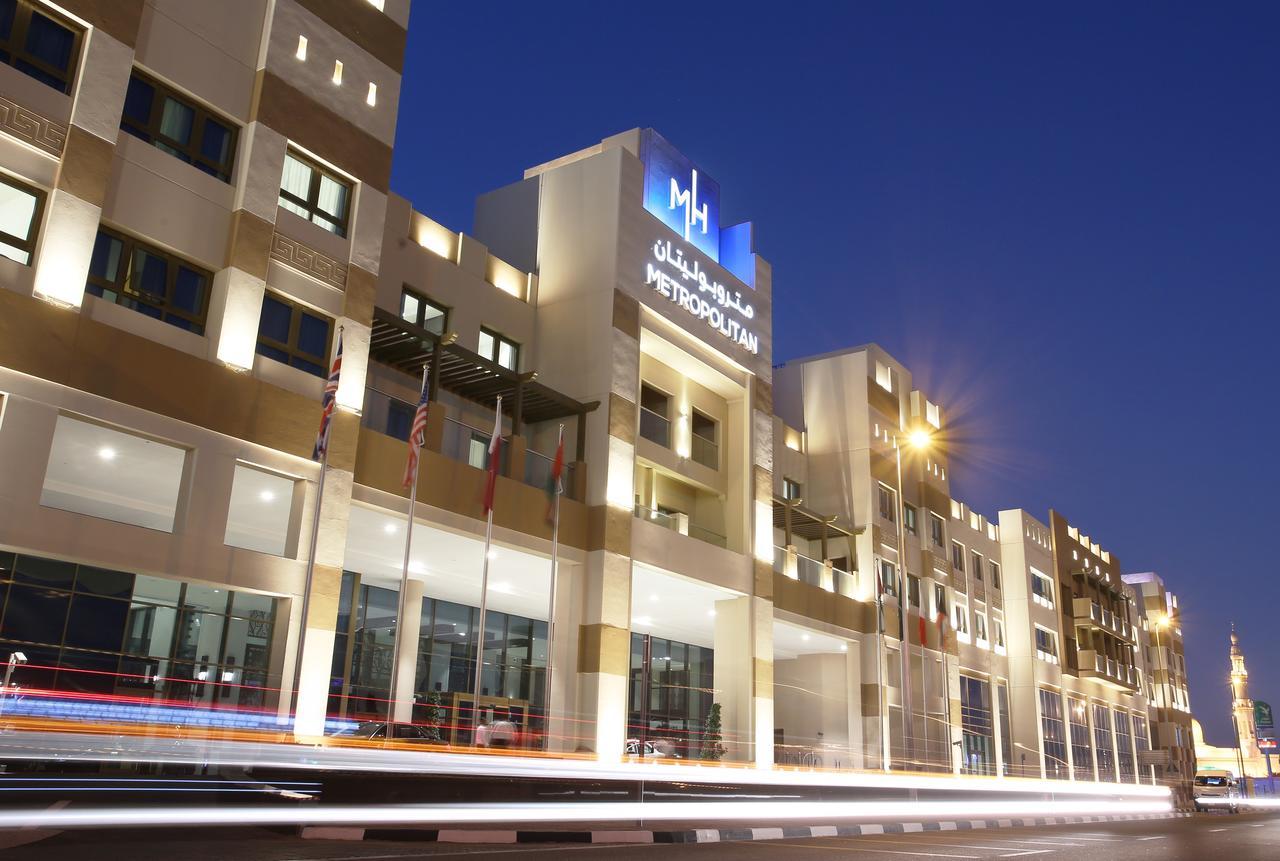 Metropolitan Hotel Dubai Esterno foto